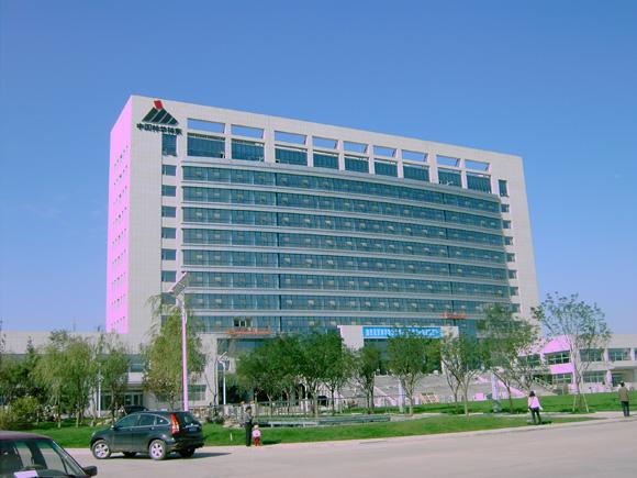 ���A���F